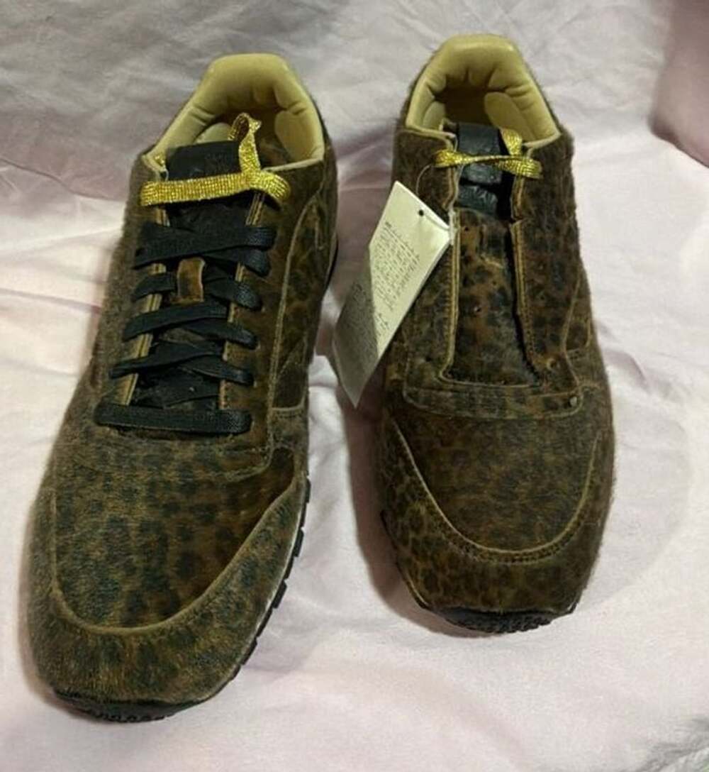 Head Porter Plus x Reebok Classic Leather Vintage Leopard Hair
Size 10.5